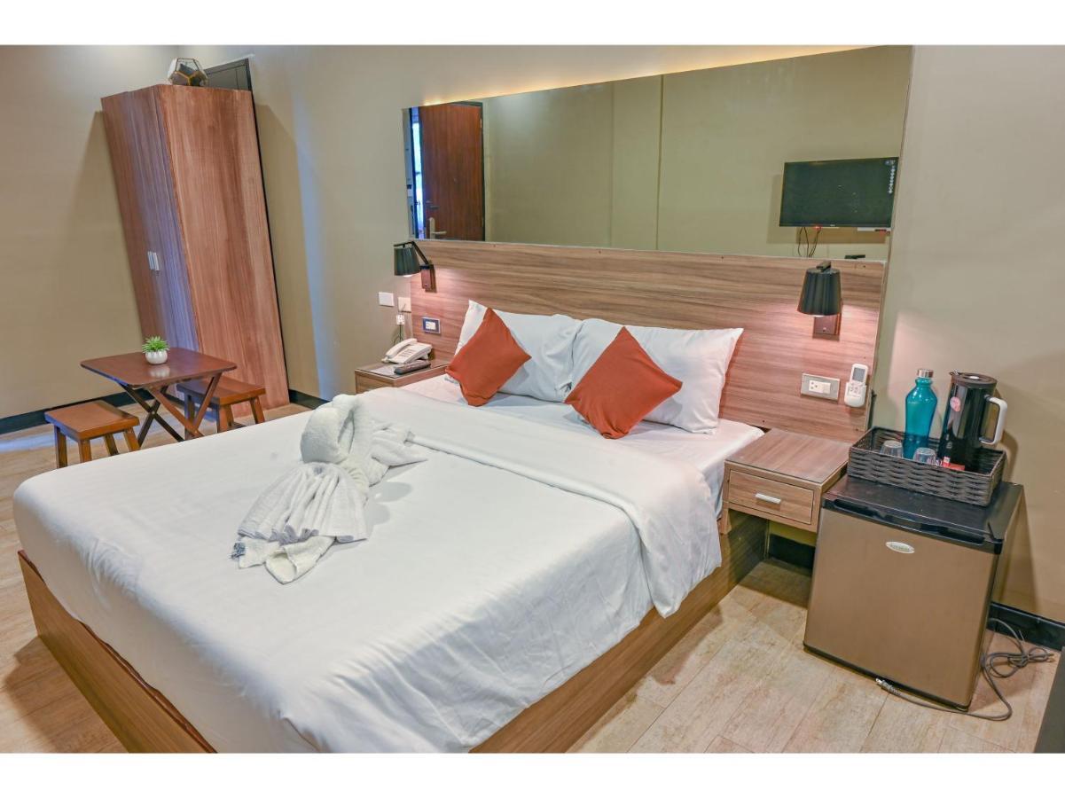 Capital O 890 Nami Hotel Tagaytay 따가이따이 외부 사진